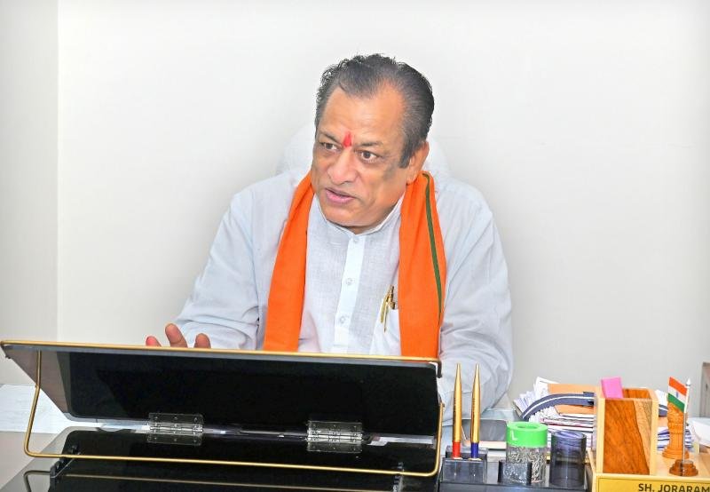 मुख्यमंत्री श्री भजनलाल शर्मा की सार्थक पहल, प्रदेश के 38 जिलों में 310 नए पशु चिकित्सालय भवनों का होगा निर्माण