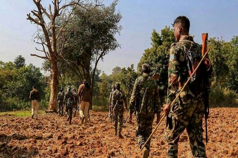 हिडमा की मौत के बाद टॉप नक्सली कमांडरों में हडक़ंप