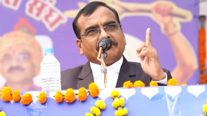 मध्य प्रदेश में बढ़ा विवाद, IAS संतोष वर्मा पर कार्रवाई न होने पर कर्मचारी संघ का विरोध तेज