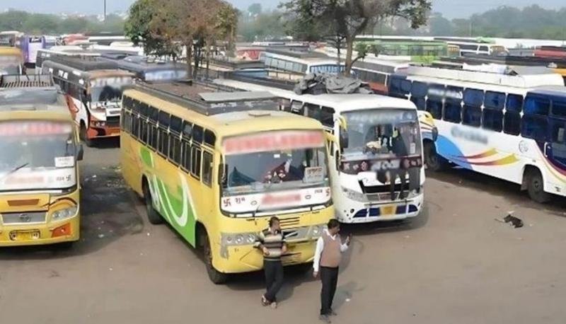 इंडिगो संकट के दौरान बस ऑपरेटरों ने भी बढ़ा दिया किराया